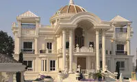 معماری ایرانی شرمسار شد؛ حک آیه قرآن به لاتین سردر خانه‌ای در قم