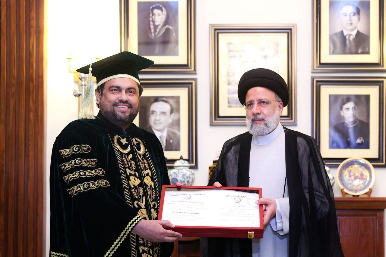 خبرگزاری دولت خواست از رئیسی دفاع کند، تن هاشمی رفسنجانی را زیر خاک لرزاند!