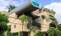 معماری منحصر به‌ فرد خانه‌ای با «استخر معلق»