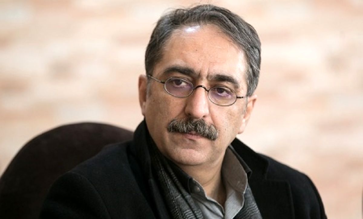 مجری مرد تلویزیون اشک همسرش را درآورد