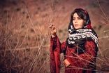 پیراهن آبیِ مهربان، بر تن روژان سریال نون خ خودنمایی کرد
