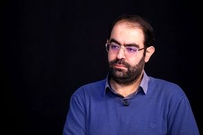 مجری صداوسیما: باید علیه اروپا اعلام جنگ کنیم!