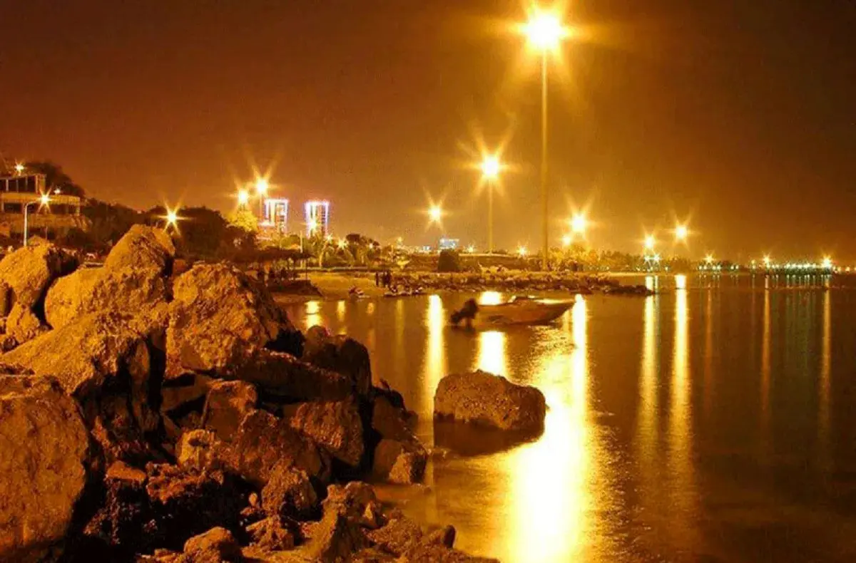تصویر سنتکام از شناور انتحاری خود در بندرعباس