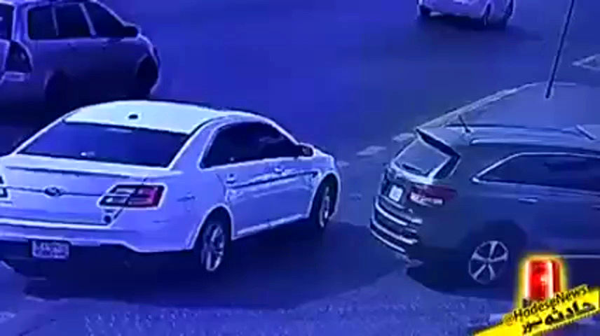 سرقت ماشین توسط زن جوان به راحتی آب خوردن