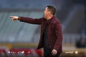 توهین عجیب اوسمار به بازیکنان پرسپولیس کنار زمین