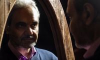 خیابانی: فقط یک لوگو را می‌بوسم و از ایران نمی‌روم