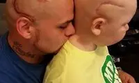 خالکوبی پدر برای همدردی با پسر