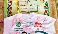۲ بازیکن تراکتور با بر سر مزار سردار سلیمانی