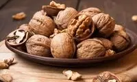 زیاد گردو نخورید!
