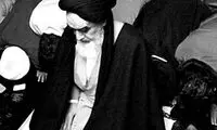 عکس: نماز جماعت امام در پاریس