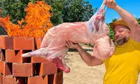 روش دیدنی آشپز آذربایجانی در کباب کردن بره