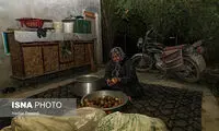 برداشت و پخت رب انار در باغات دهستان یساقی