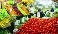 کاهش نسبی قیمت خیار و گوجه