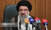 احمد خاتمی: ترامپ روزانه ۱۲ دروغ می‌گوید