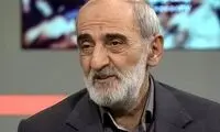 شریعتمداری: آژانس، شتر مجنون است، پیاده شوید!