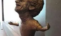 از مجسمه عجیب محمد صلاح رونمایی شد
