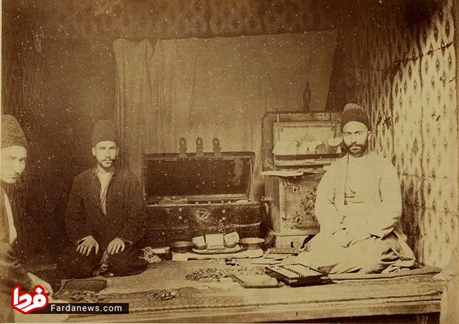 حجره طلافروشی بازار تهران در ۹۵ سال قبل