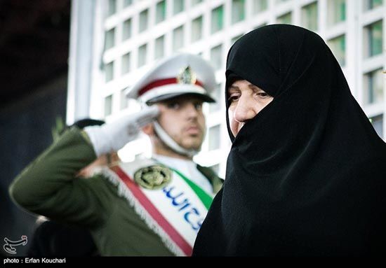 عکس: همسر روحانی در مرقد امام (ره)