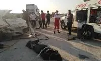 تصادف پژو با تریلر ۲ کشته بر جا گذاشت