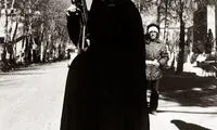عکس: زن مسلح در دانشگاه تهران