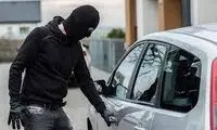 لحظه باورنکردنی سرقت گردنبند یک جوان در تهران 