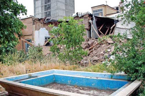 صدور حکم دادگاه متخلفان تخریب خانه مشکاتیان