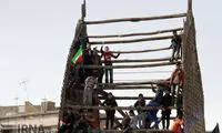 نخل 400 ساله‌ چرخ‌ و فلک شد! +عکس