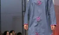 گزارشی از یک شوی لباس زیرزمینی