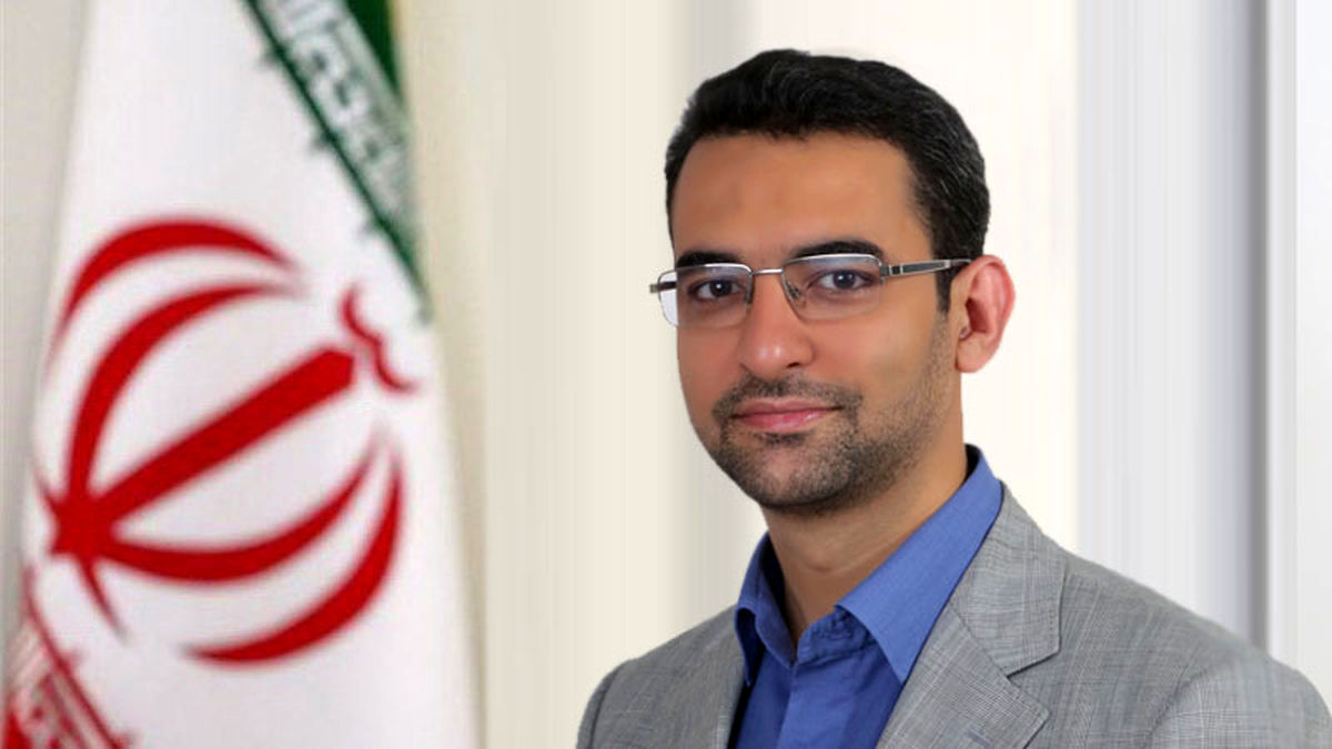   تصویر تازه از چهره نامرتب آذری جهرمی در دیدار با روحانی! 