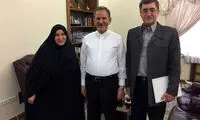 دیدار مادر شهید معترض با جهانگیری