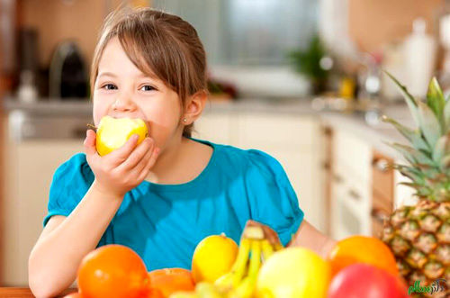 ۴ هشدار برای مصرف بیش از حد میوه‌ها!