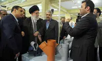 عکس: بازدید رهبر انقلاب از دستاوردهای نانو