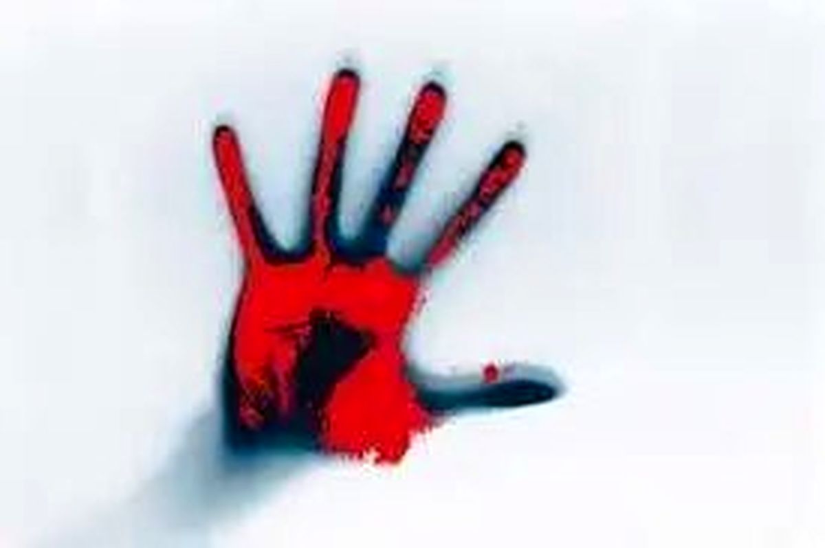 سقوط هولناک دختر ۱۷ ساله از طبقه چهارم