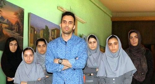 مدرسه مخفی برای دختران در افغانستان!