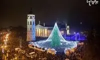درخت کریسمس با 50 هزار لامپ در ویلنیوس
