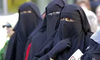جریمه 10000 دلاری برای استفاده از برقع
