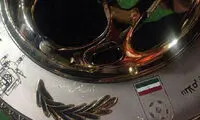 عکس: حک نام ذوب آهن روی جام قهرمانی