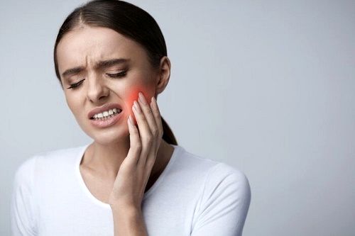 ۷ درمان خانگی سریع و راحت برای دندان درد