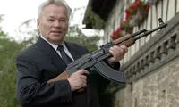 میخائیل کلاشنیکف و اختراع مرگبارش