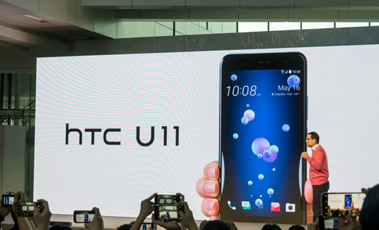 گوشی HTC U 11 رسما معرفی شد