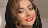 سلفی آینه‌ای نفیسه روشن با یک ظاهر خاص