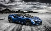 ابرخودروی دبلیو موتورز در کالیفرنیا