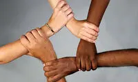 چرا همه‌ی ما تا حدی نژادپرست هستیم؟