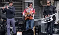 نوازندگان خیابانی را هم در نظر آورید!