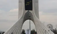 «برج آزادی» سیاهپوش شد