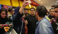 اصلانی با مردم به تماشای «دختر» نشست