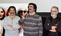 افتخاری: گروهی نمی‌خواهند ما لباس فصل بپوشیم