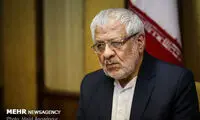 زنان به جای استادیوم از تلویزیون فوتبال را ببینند!
