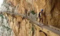 "جاده‌ مرگ" جاذبه گردشگری شد! + عکس