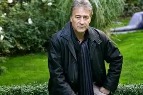 عکس یادگاری بهروز وثوقی با ناصر حجازی در جوانی